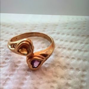 10k gemstone ring sz 9 hearts
